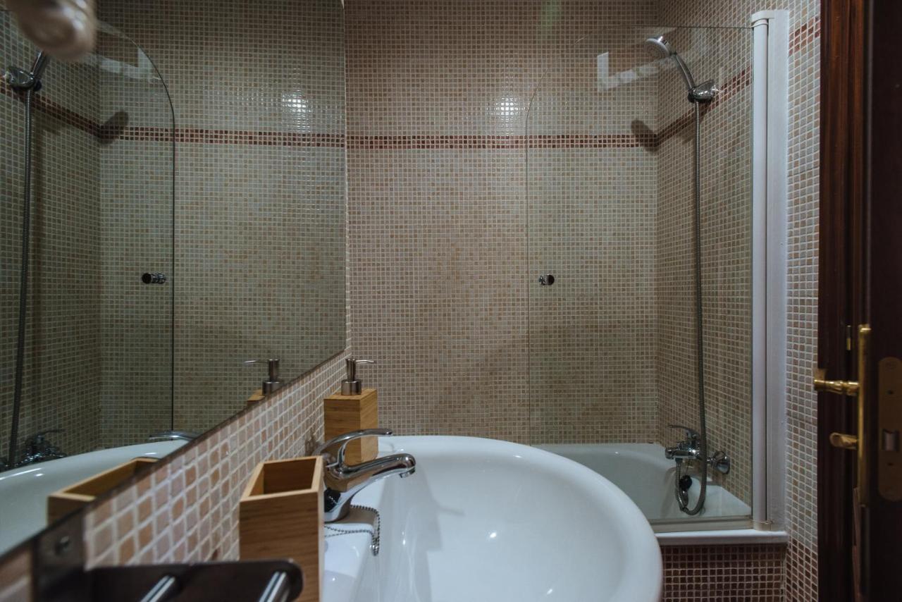 Mairena Apartment